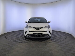 2021 Toyota C-HR I Рестайлинг, белый, 2740000 рублей, вид 2