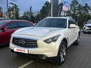 2012 Infiniti FX50 II (S51) Рестайлинг, белый, 1949000 рублей, вид 1