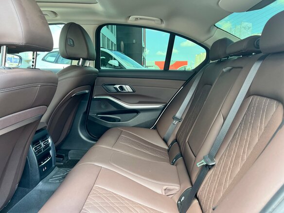 2024 BMW 3 серии 325i VII (G2x) Рестайлинг, белый, 4690000 рублей - вид 12