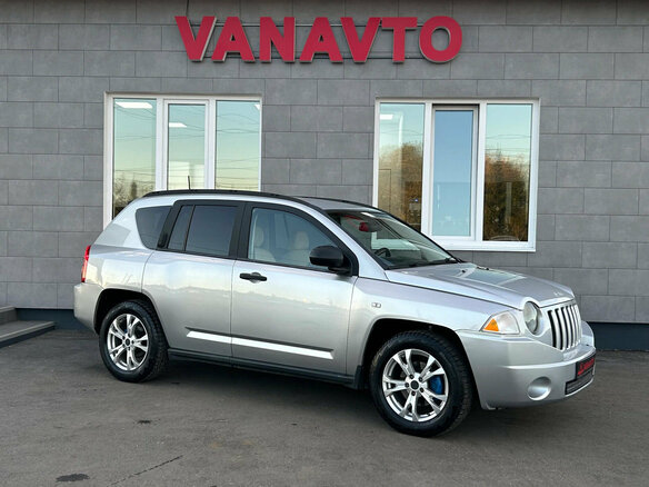 2006 Jeep Compass I, серебристый, 595000 рублей - вид 3
