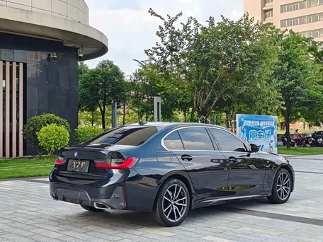 2023 BMW 3 серии Long 320Li VII (G2x) Рестайлинг, чёрный, 3450000 рублей, вид 4