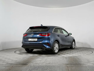 2018 Kia Ceed III, синий, 1820000 рублей, вид 5