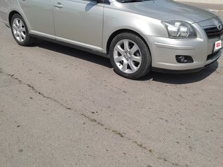 2006 Toyota Avensis II Рестайлинг, серебристый, 680000 рублей, вид 3