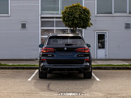 2022 BMW X5 40i IV (G05/G18), чёрный, 8295000 рублей, вид 5