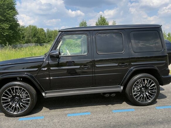 2026 Mercedes-Benz G-Класс AMG 63 AMG II (W465) Рестайлинг, чёрный, 34400000 рублей - вид 3