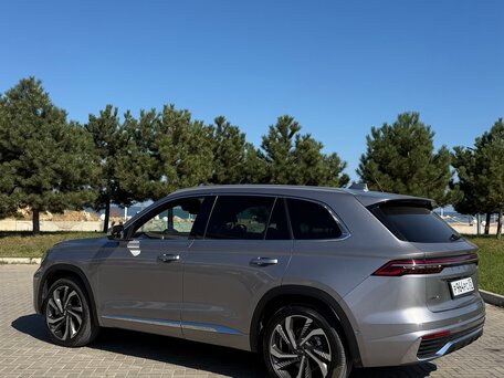 2023 Geely Monjaro I, серый, 2950000 рублей, вид 3
