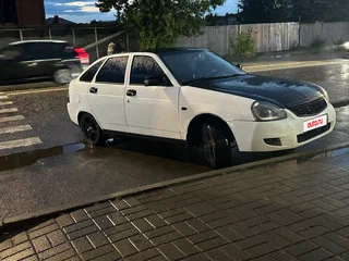 2008 Lada (ВАЗ) Priora I, белый, 395000 рублей, вид 3