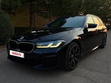 2020 BMW 5 серии 540d xDrive VII (G30/G31/G38) Рестайлинг, синий, 4350000 рублей, вид 1