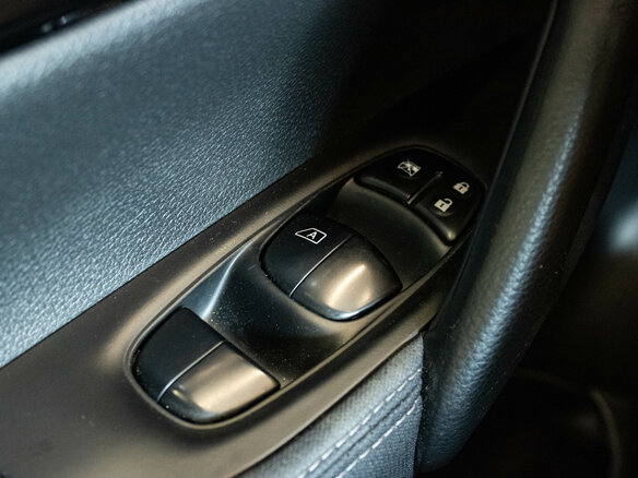 2014 Nissan Qashqai II, белый, 1386000 рублей - вид 12