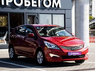 2016 Hyundai Solaris I Рестайлинг, красный, 1180000 рублей, вид 3
