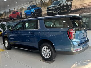 2025 Chevrolet Suburban XII Рестайлинг, синий, 15000000 рублей, вид 2