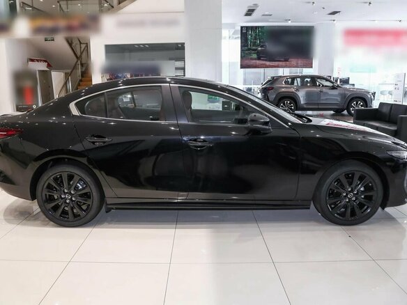 2025 Mazda 3 Axela IV (BP), чёрный, 3600000 рублей - вид 6