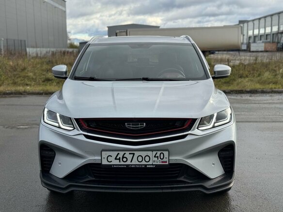 2021 Geely Coolray I, серебристый, 1449000 рублей - вид 2