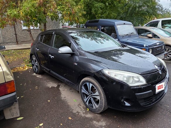 2011 Renault Megane III, серый, 619999 рублей - вид 1