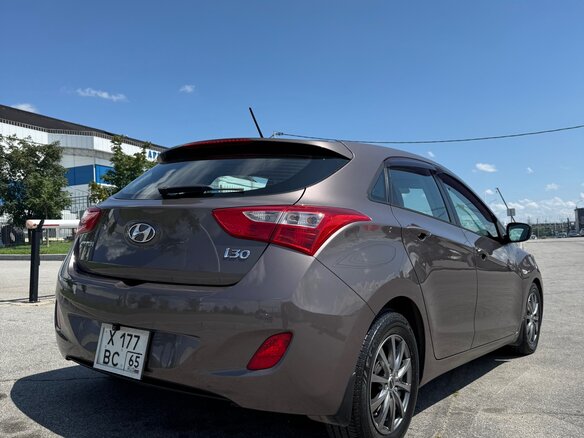 2012 Hyundai i30 II, коричневый, 830000 рублей - вид 5