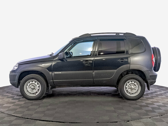2018 Chevrolet Niva I Рестайлинг, чёрный, 700000 рублей - вид 7