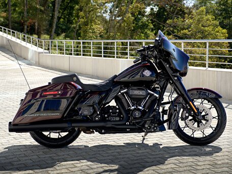 2022 Harley-Davidson Street Glide Special, красный, 2200000 рублей, вид 2