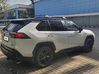 2020 Toyota RAV4 V (XA50), белый, 3750000 рублей, вид 4