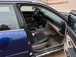 2001 Audi A4 I (B5) Рестайлинг, синий, 500000 рублей, вид 5