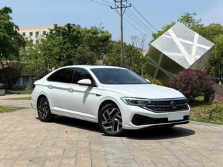 2022 Volkswagen Sagitar III Рестайлинг, белый, 1852000 рублей, вид 1