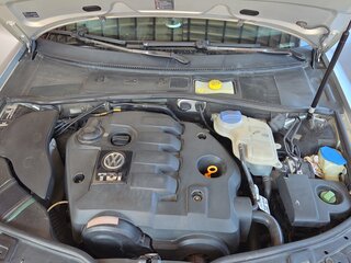 2004 Volkswagen Passat B5 Рестайлинг, серебристый, 700000 рублей, вид 3
