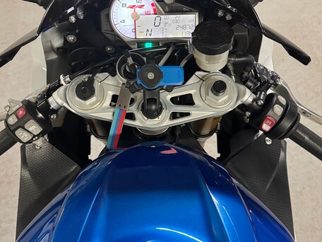 2017 BMW S 1000 RR, белый, 1300000 рублей, вид 3
