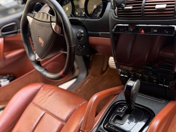 2008 Porsche Cayenne Turbo S I Рестайлинг (957), белый, 1200000 рублей - вид 5