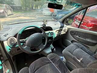 2000 Renault Scenic I Рестайлинг, серебристый, 250000 рублей, вид 5