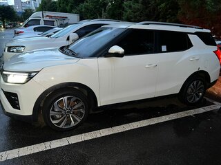 2021 SsangYong Tivoli I Рестайлинг, белый, 2480000 рублей, вид 5