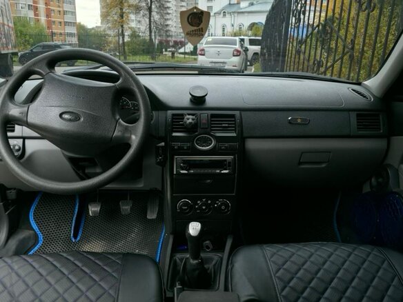 2011 Lada (ВАЗ) Priora I, серебристый, 400000 рублей - вид 5