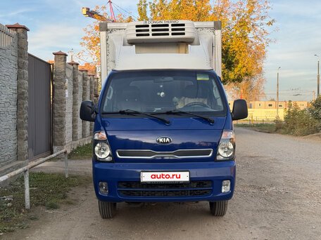 2013 Kia Bongo, синий, 1735000 рублей, вид 4