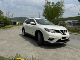 2015 Nissan X-Trail III, белый, 1800000 рублей, вид 4