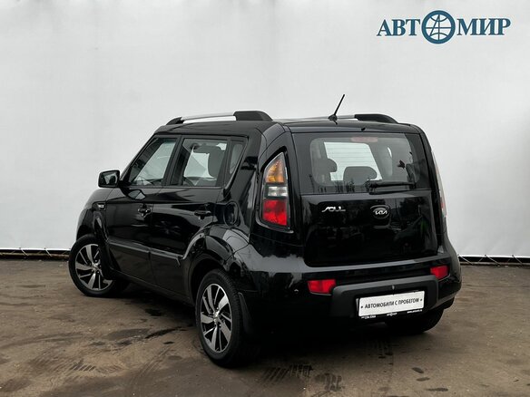 2011 Kia Soul I Рестайлинг, чёрный, 850000 рублей - вид 6