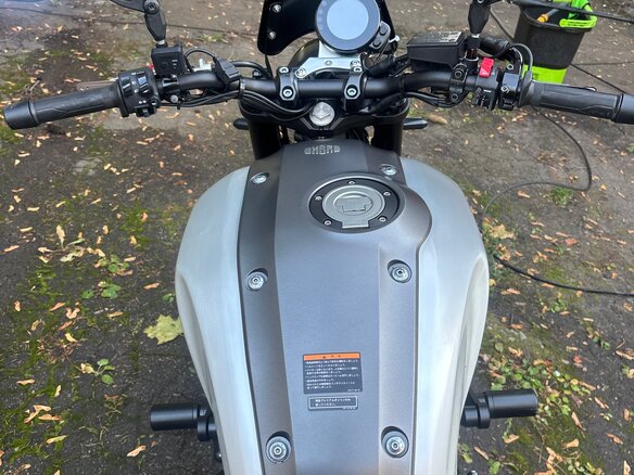 2018 Yamaha XSR900, серебристый, 719000 рублей - вид 10