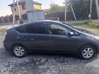 2007 Toyota Prius II Рестайлинг (XW20), серый, 500000 рублей, вид 3