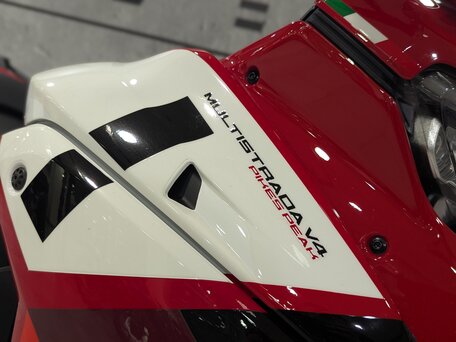 2023 Ducati Multistrada V4, красный, 2300000 рублей, вид 4