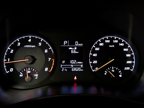2022 Hyundai Solaris II Рестайлинг, белый, 1500000 рублей - вид 12