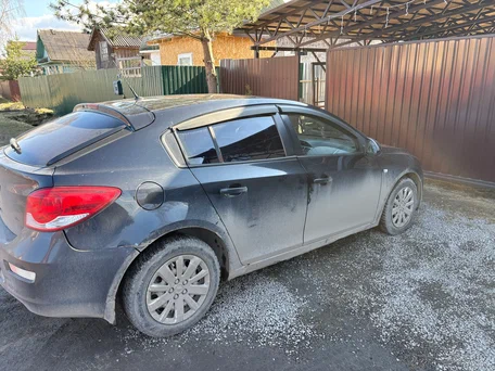 2012 Chevrolet Cruze I, чёрный, 400000 рублей, вид 3