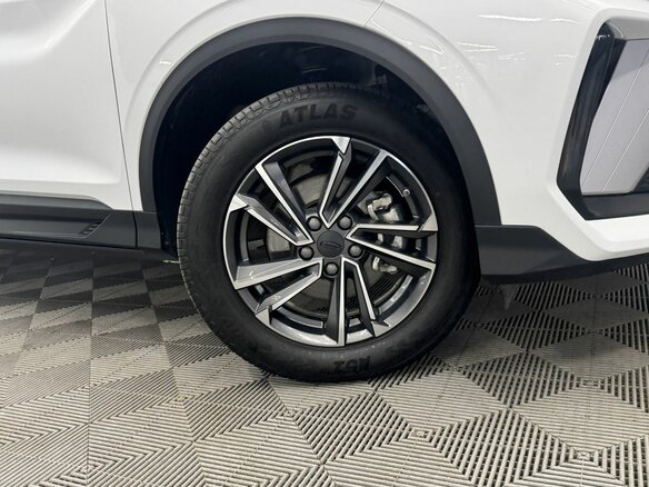 2024 Geely Coolray I Рестайлинг, белый, 2250000 рублей - вид 14