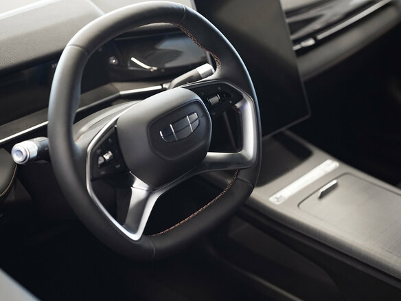 2026 Geely Preface I, серый, 3434990 рублей - вид 9