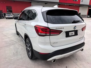 2022 BMW X1 Long 20Li sDrive II (F48) Рестайлинг, белый, 1760000 рублей, вид 5