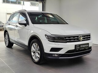 2017 Volkswagen Tiguan II, белый, 2419000 рублей, вид 3
