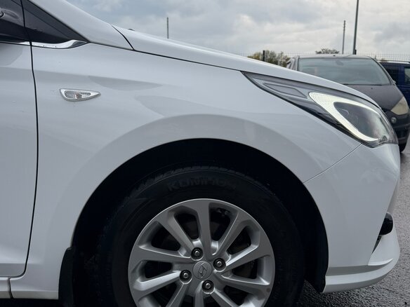 2021 Hyundai Solaris II Рестайлинг, белый - вид 9