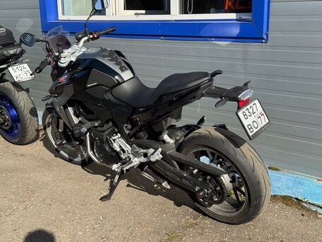 2021 BMW F 900 R, чёрный, 830000 рублей, вид 2