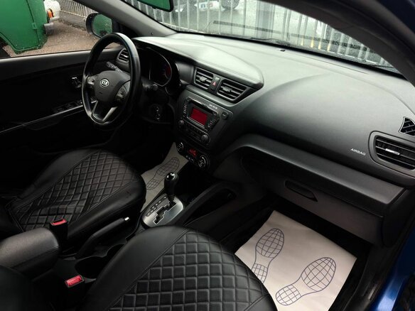 2012 Kia Rio 4-speed III, синий, 800000 рублей - вид 13