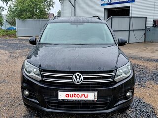 2013 Volkswagen Tiguan I Рестайлинг, чёрный, 850000 рублей, вид 2