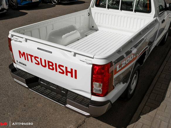 2025 Mitsubishi L200 VI, белый - вид 7