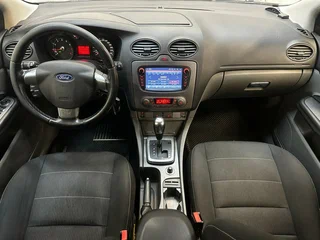 2010 Ford Focus II Рестайлинг, чёрный, 490000 рублей, вид 5