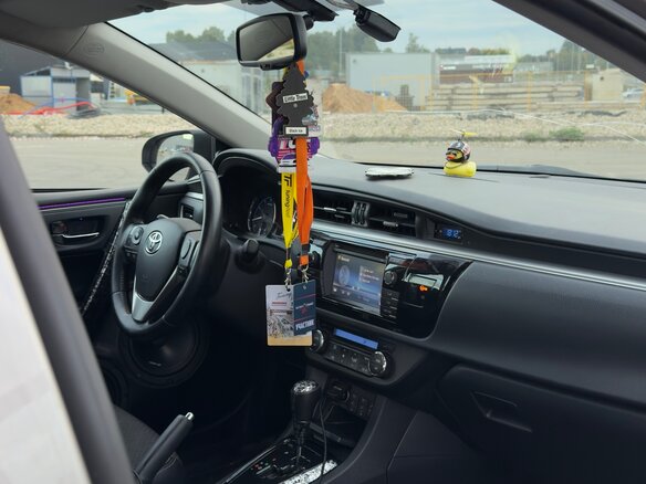 2013 Toyota Corolla XI (E160, E170, E180), серый - вид 7