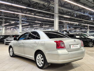 2008 Toyota Avensis II Рестайлинг, серебристый, 671000 рублей, вид 4